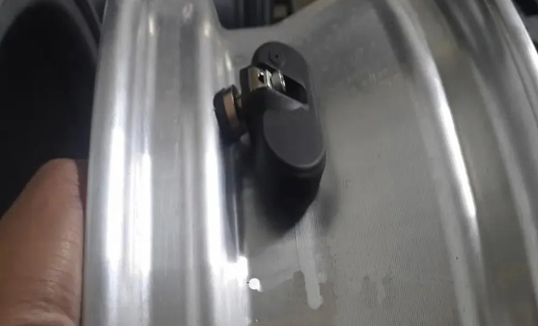 GARAGE Ô TÔ SƠN DƯƠNG